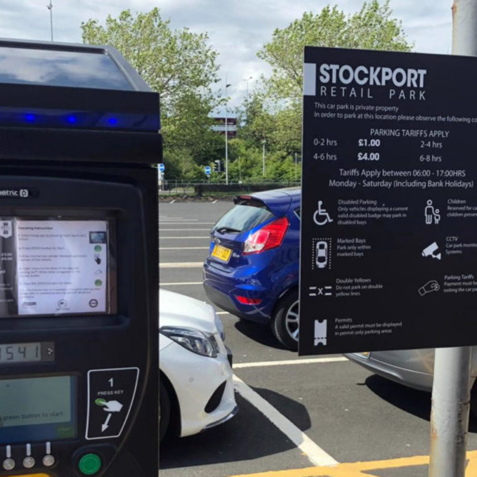 New Pay machine at Stockport RP2